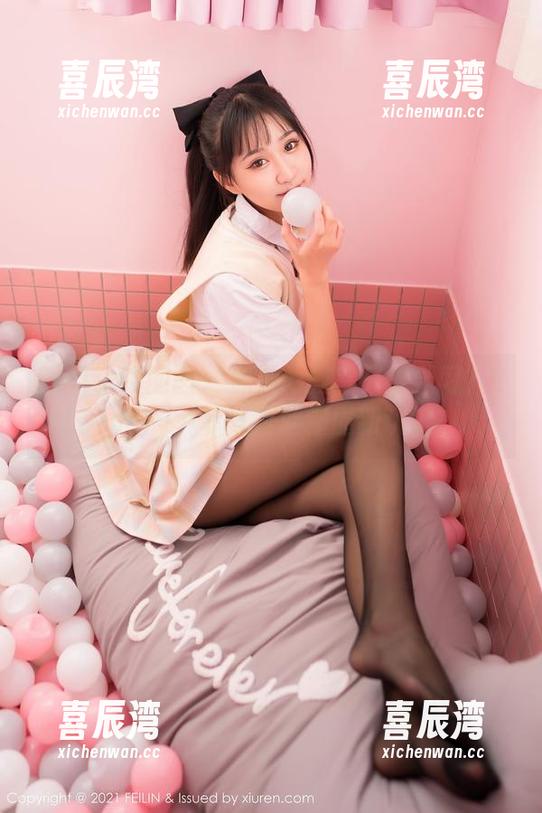 Feilin嗲囡囡-Emily尹菲 Feilin嗲囡囡 - 你以为教室只是学习?Emily尹菲写真让你重新认识