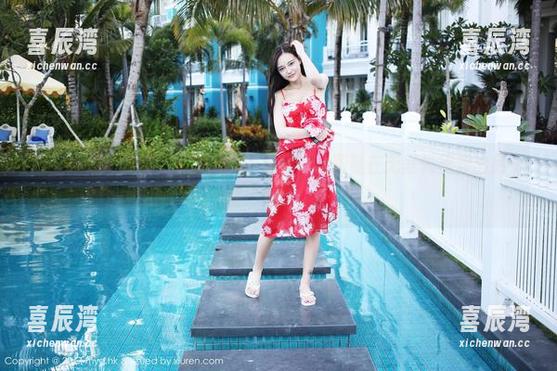 MyGirl美媛馆 - 快来看，王馨瑶的高跟鞋在无圣光里穿出另一番“风景”！