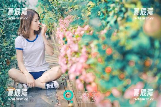 QingDouKe青豆客-穆菲菲 QingDouKe青豆客 - 最新户外写真:穆菲菲,一不小心就成了风景!