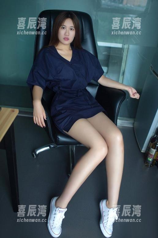 TuiGirl-土豆姐 TuiGirl - 别跟我说,土豆姐的全套女仆图集只适合给宠物服务!