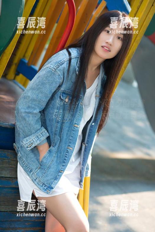 TuiGirl推女郎-何何夕 TuiGirl推女郎 - 免费分享何何夕的学妹图册,快过来瞧瞧,青涩得有点过于真实!