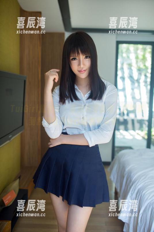 TuiGirl推女郎-夏婉婉 TuiGirl推女郎 - 夏婉婉穿旗袍,原图美到我想质疑自己的视觉审美。