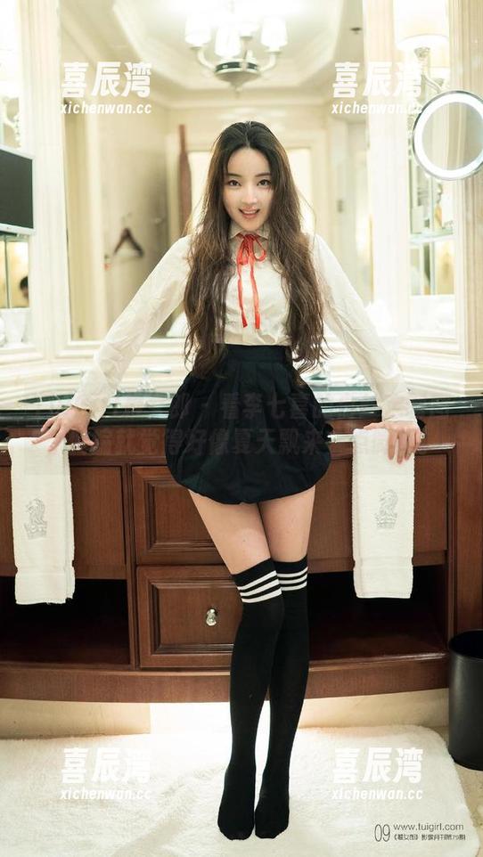 TuiGirl推女郎-李七喜 TuiGirl推女郎 - 看李七喜的白丝定制图,偏偏就觉得好像夏天飘来一点微风。