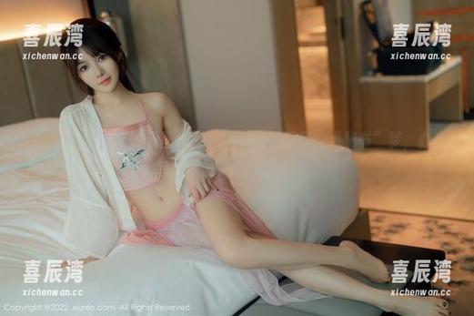Xiuren秀人网 - 原图演绎：Laura苏雨彤的“秘书”梦，办公室应是最具创意的舞台！