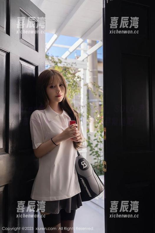 Xiuren秀人网 - 万圣节特辑，SOLO-尹菲作品集——这才叫不走寻常路吧