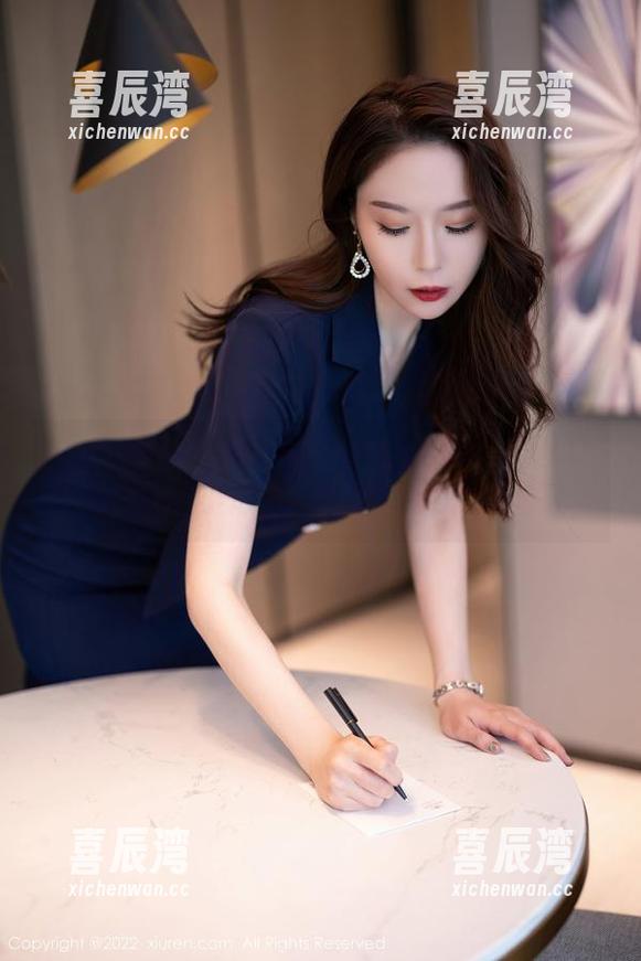 Xiuren秀人网-SOLO-尹菲 Xiuren秀人网 - 每一处蕾丝都是SOLO-尹菲的小心思,高清图片诉说着