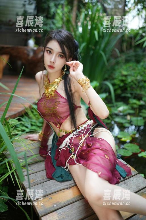 余多多Dudu 圣诞特辑的非凡:余多多Dudu的高清cos,赞到没朋友!