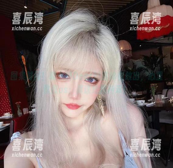 啾小妍Deer 图集时间!啾小妍Deer的连体衣放出,心里默默os:真该给我种草!