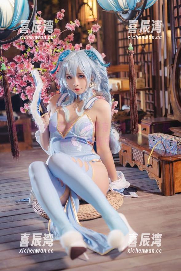 墨玉M 机车服vs墨玉M:谁更有“骑”士气?福利图片解析中!