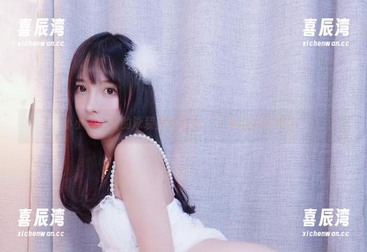 小小奶瓶儿 小小奶瓶儿的泳装美图合集,泳池的福利来啦!