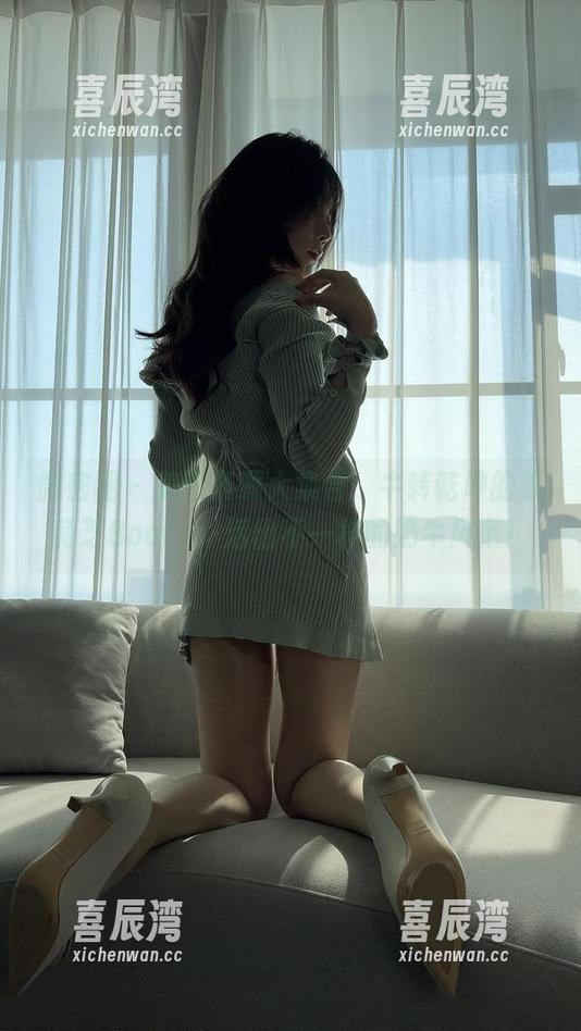 徐莉芝Booty 微密圈 - 美图资源大集合,牛转乾坤的徐莉芝Booty,活出不一样的奶牛风范!