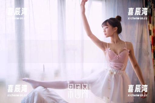 果团网-little贝壳喵 果团网 - little贝壳喵的泳池照!最新更新,我们的眼睛也算见过世面了吧?