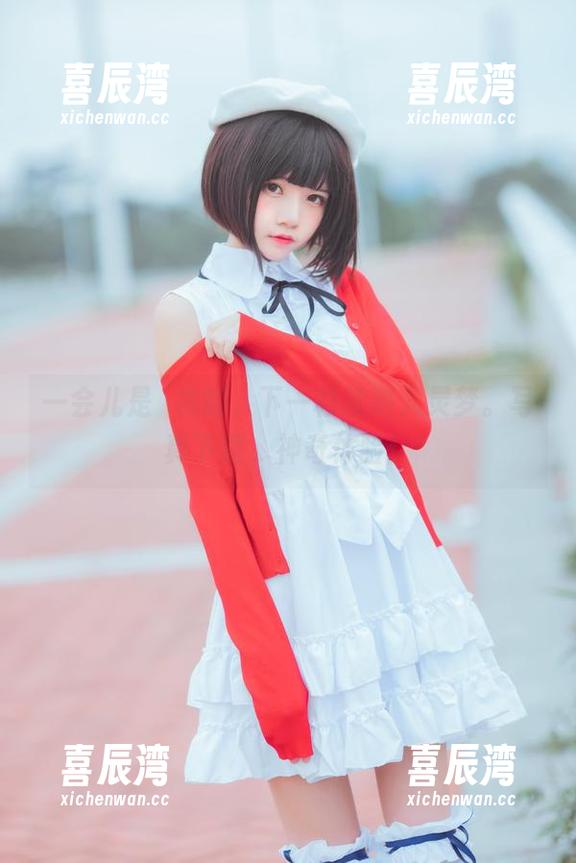 一会儿是桜桃喵，下一秒就陷入灵梦。写真下载，神奇体验！