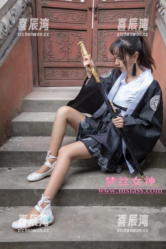 梦丝女神-王娇娇 梦丝女神 - 套图分享:王娇娇,天台上一路打Call的JK少女