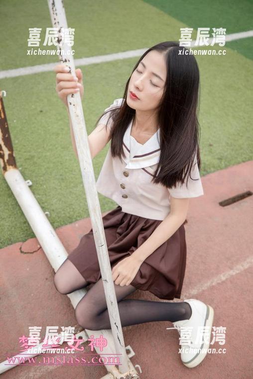 梦丝女神 - 原图大热！莹仙女引领亲密夏日潮流！
