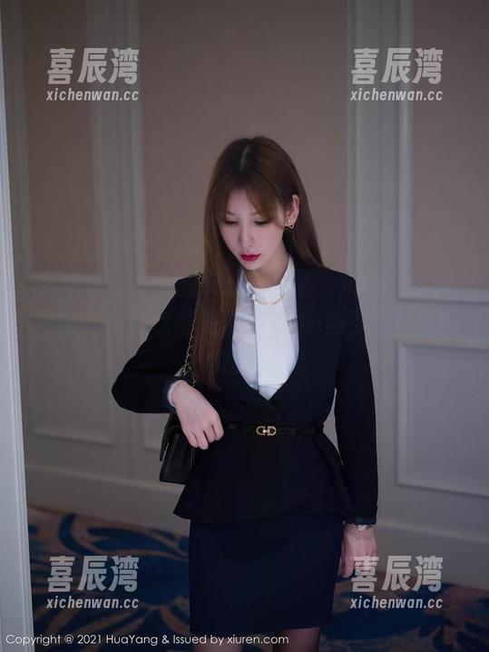 花漾show-玥儿玥er 花漾show - 有时候,看着玥儿玥er的裤里丝,想着这些资源,以为自己有个无止境的想象力。