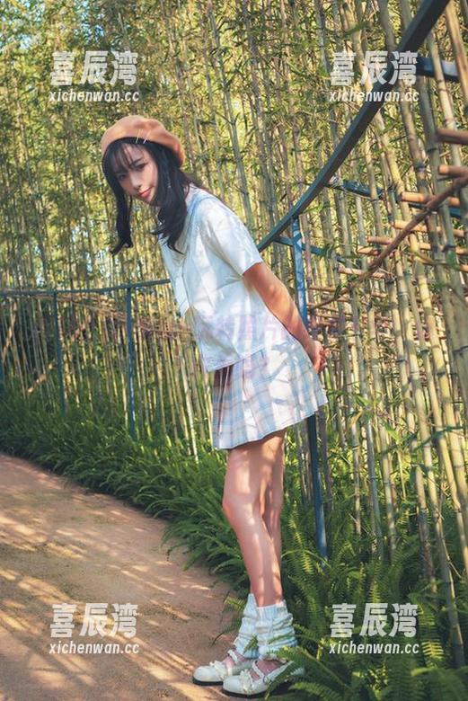 西瓜少女+蕾丝=玩转照片的终极升华，你敢看吗？